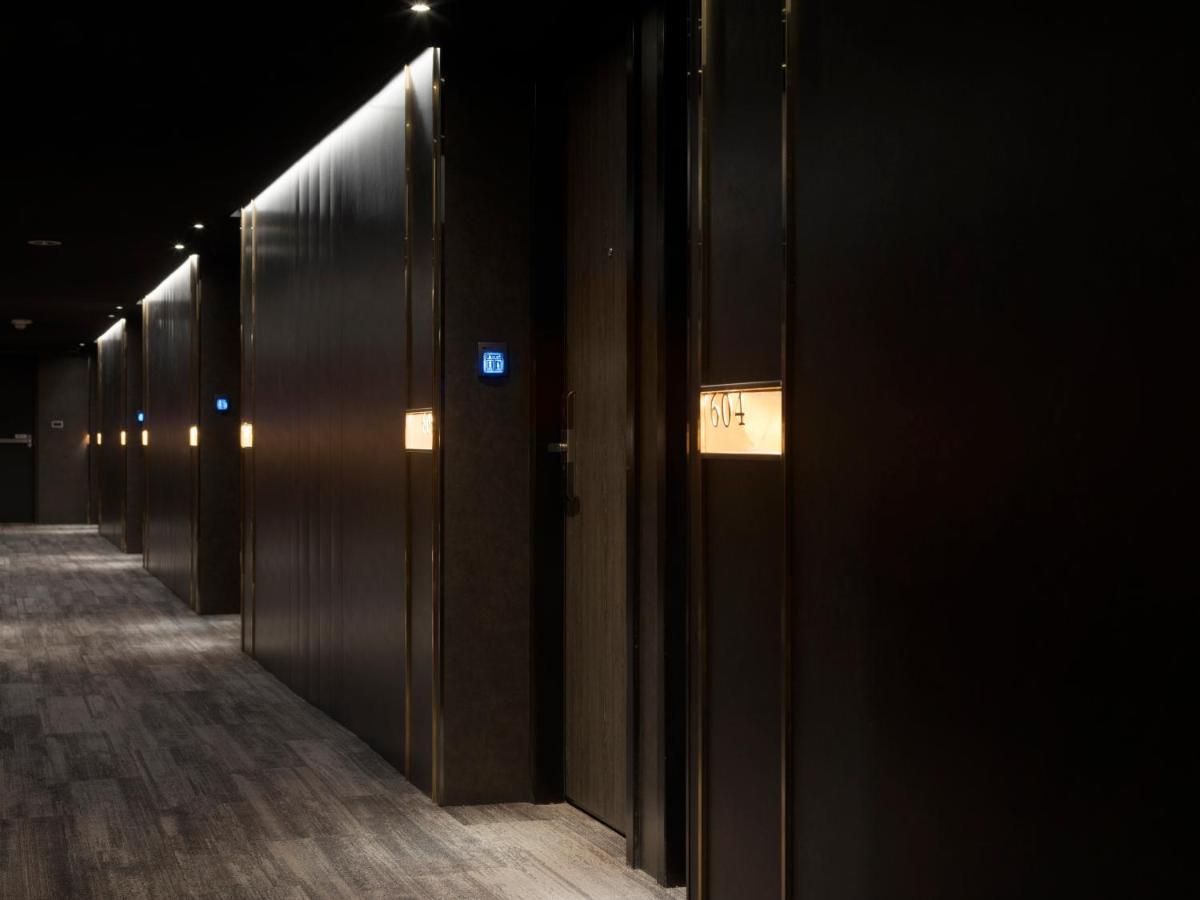 Kindness Day Hotel Тайнань Экстерьер фото